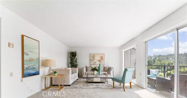 Laguna Woods, CA 92637,3271 San Amadeo #P