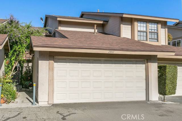 Lake Forest (el Toro), CA 92630,21442 Firwood