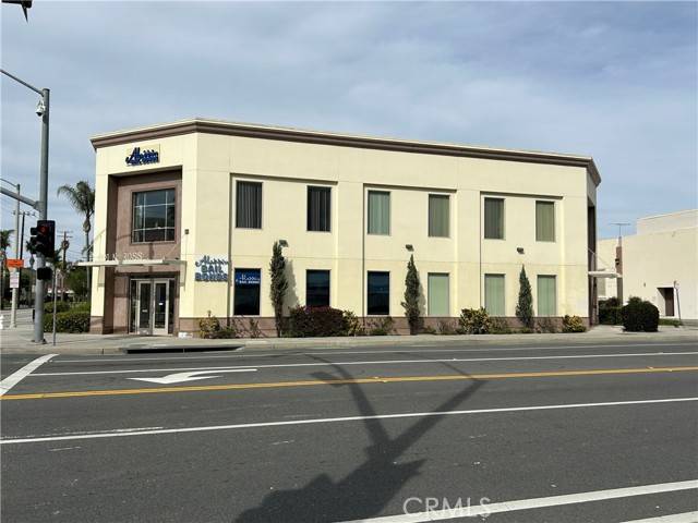 801 N Ross Street, Santa Ana, CA 92701