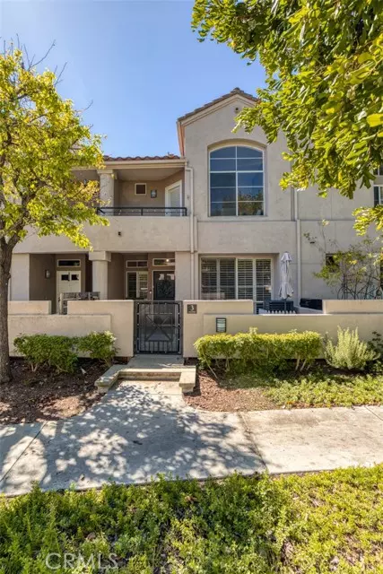 3 Softwind, Aliso Viejo, CA 92656