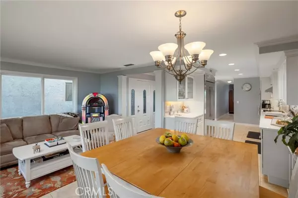 Seal Beach, CA 90740,1627 Seal Way