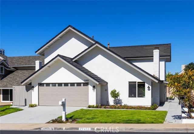 Lake Forest (el Toro), CA 92630,22455 Silver Spur