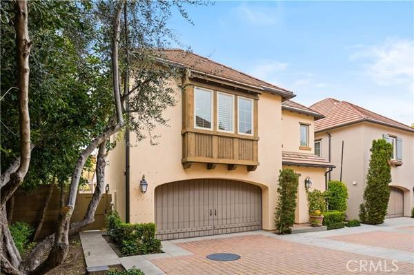 54 Gardenstone, Irvine, CA 92620