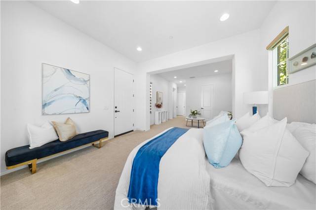 Azusa, CA 91702,638 E Tangerine Street