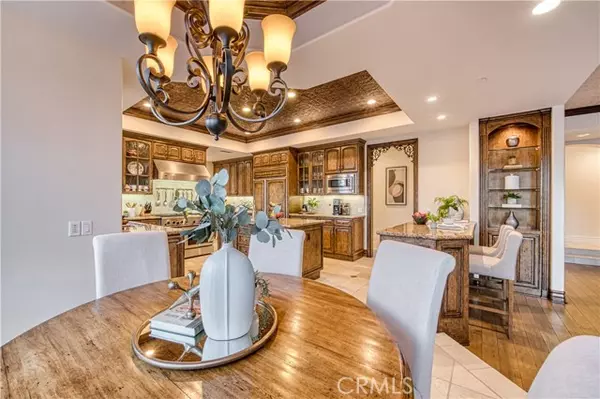 Laguna Hills, CA 92679,6 Shetland