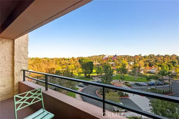 24055 Paseo Del Lago #602, Laguna Woods, CA 92637