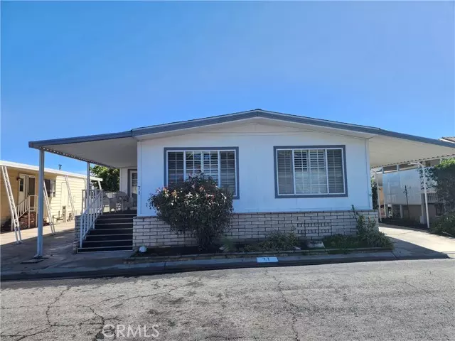 Huntington Beach, CA 92646,18601 Newland Street #71