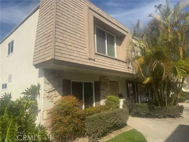 11086 El Amarillo Avenue, Fountain Valley, CA 92708