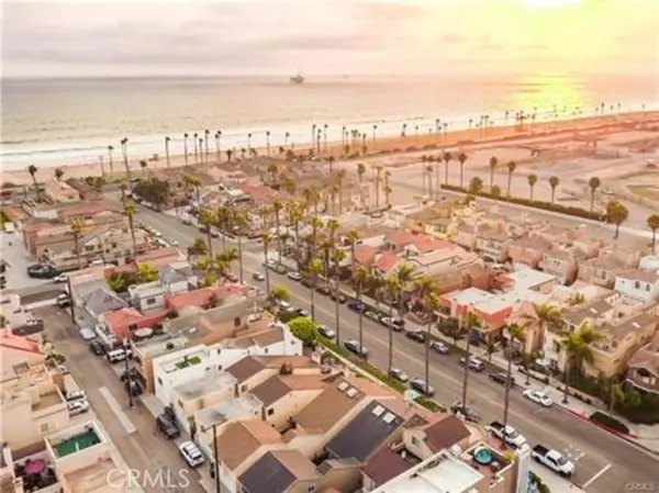 225 20th Street, Huntington Beach, CA 92648