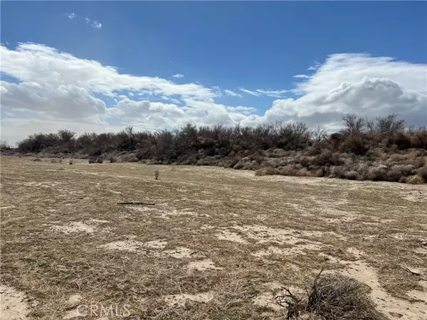 80 Avenue H, Lancaster, CA 93535