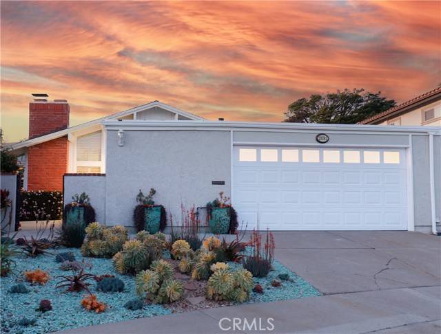 19381 De Vry Drive, Irvine, CA 92603