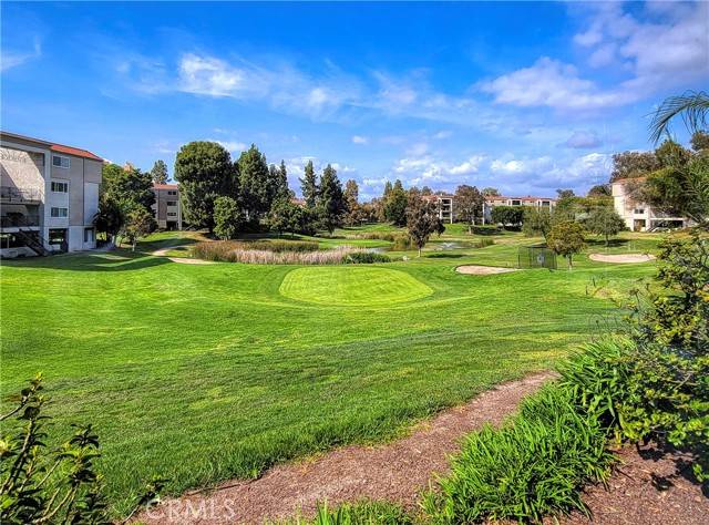 5487 paseo del lago #c, Laguna Woods, CA 92637