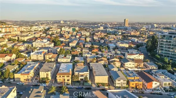 Los Angeles, CA 90026,938 Everett Street