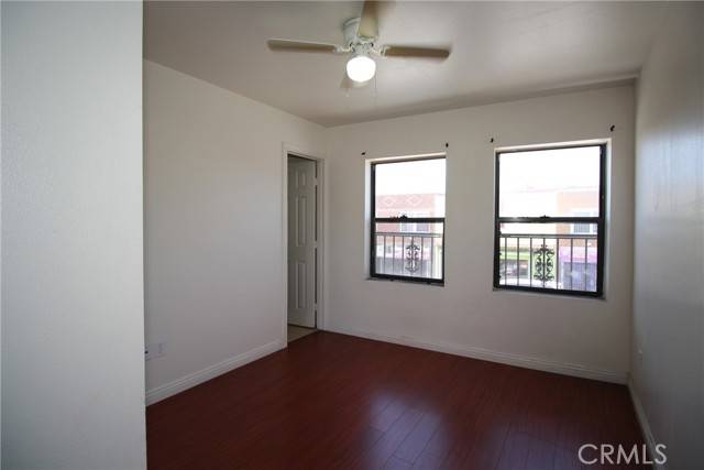 Huntington Park, CA 90255,7914 Seville Avenue #B