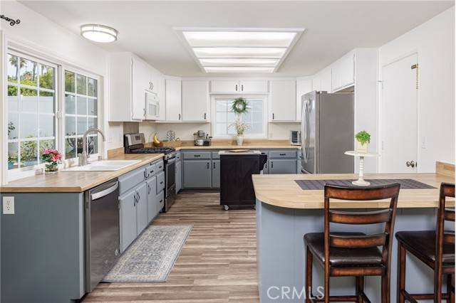 28861 Aloma Avenue, Laguna Niguel, CA 92677