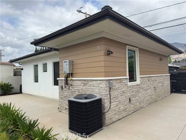 239 B E Forest Ave, Arcadia, CA 91006