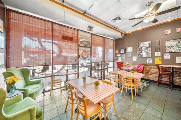 Long Beach, CA 90804,5203 Pacific Coast Hwy