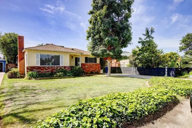 Sherman Oaks, CA 91401,14362 Collins Street