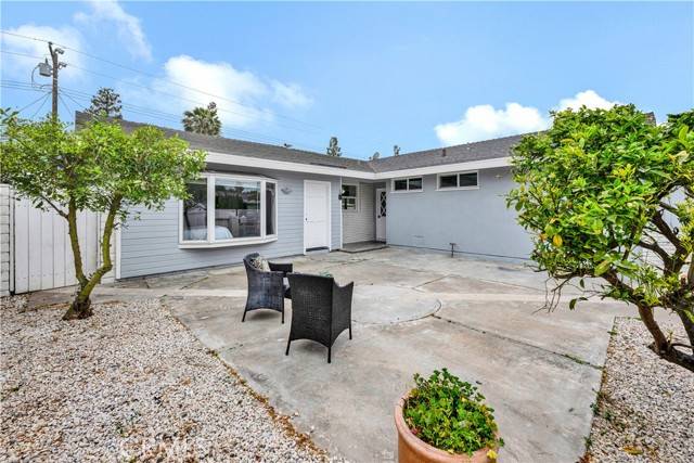 Huntington Beach, CA 92649,5062 Caspian Circle