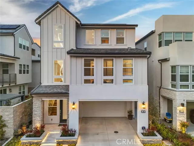 Lake Forest (el Toro), CA 92630,140 Reyes Alley