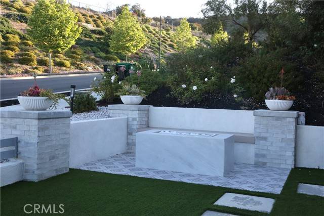 Corona, CA 92882,2493 Sierra Bella Drive