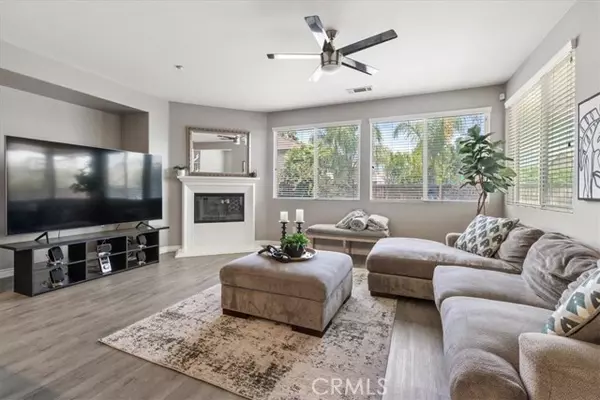 420 Deodar St, Redlands, CA 92374