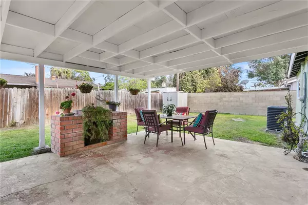 Santa Ana, CA 92703,1305 N Gunther Street
