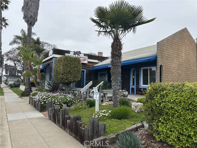 Oceanside, CA 92054,612 S Coast Hwy