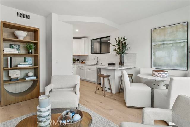 Newport Beach, CA 92663,131 46th Street