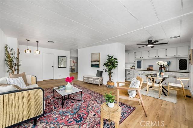 9391 California Avenue #22, Riverside, CA 92503