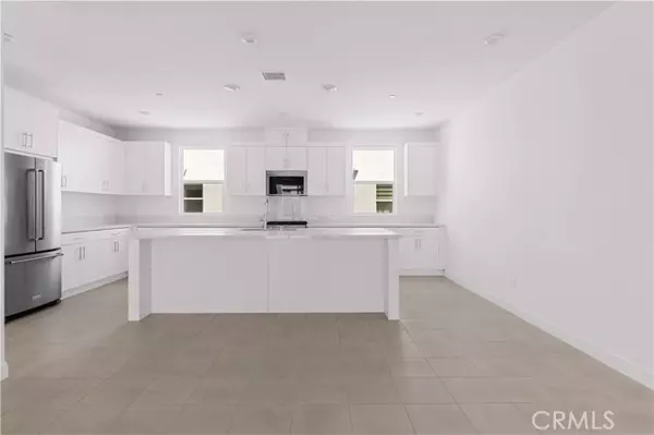 San Diego, CA 92108,2631 Everly dr