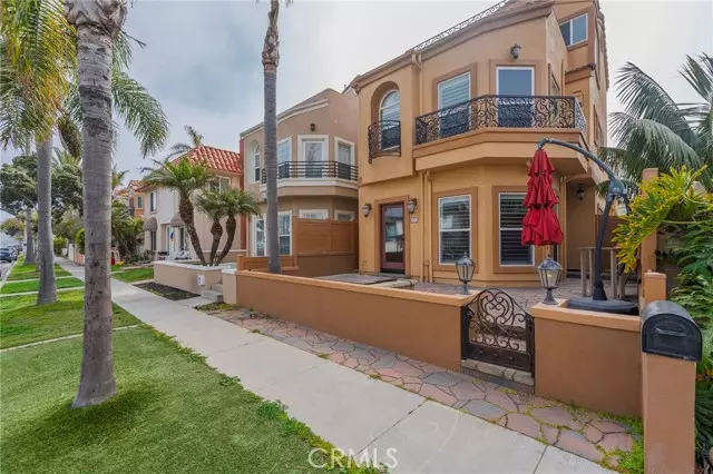 Huntington Beach, CA 92648,206 16th Street