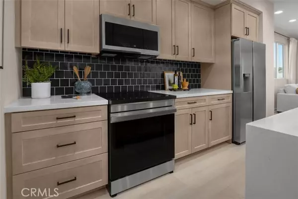 Tustin, CA 92780,146 Balsawood