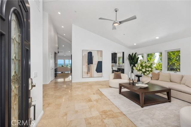 703 Avenida Presidio, San Clemente, CA 92672