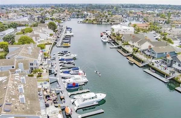 Huntington Beach, CA 92649,16143 Saint Croix Circle