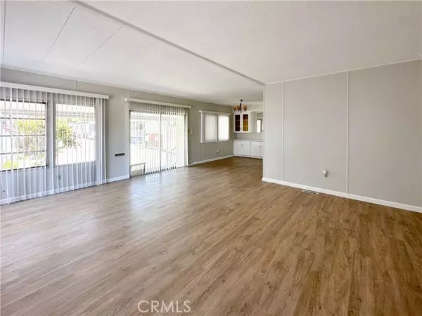 Huntington Beach, CA 92648,80 Huntington Street #707