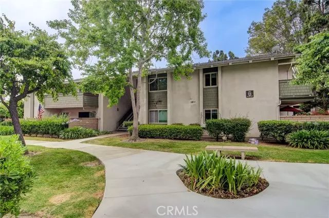 Huntington Beach, CA 92646,8566 Van Ness Court #21D