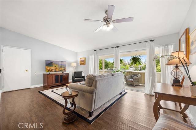 Laguna Woods, CA 92637,40 Calle Aragon