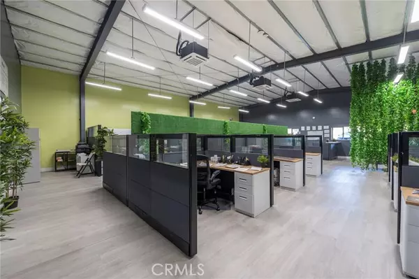 San Marcos, CA 92069,2075 N Twin Oaks Valley Road