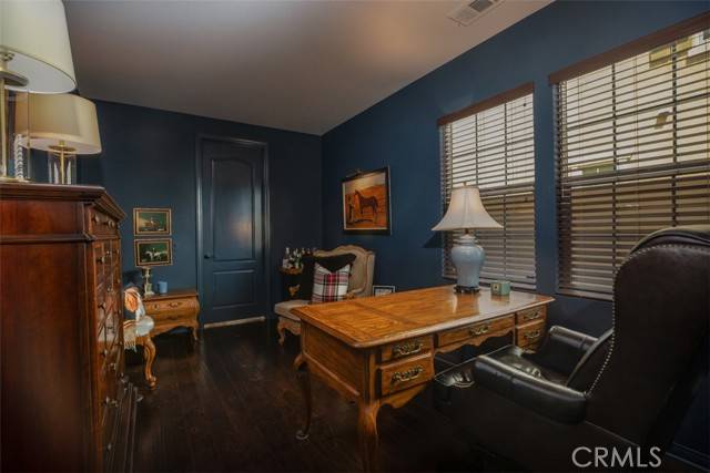 Murrieta, CA 92563,30223 Mahogany Street