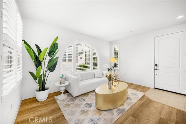 Irvine, CA 92620,65 Tallowood