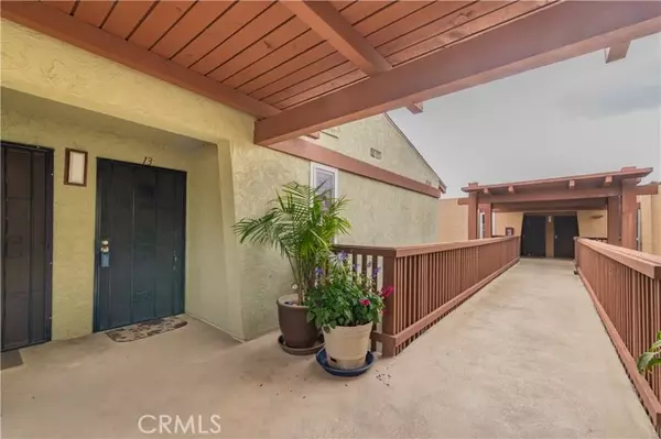 Santa Ana, CA 92707,1000 W Macarthur Boulevard #13