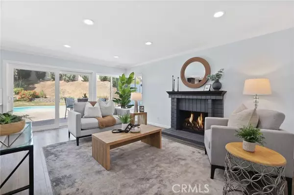 25801 Chapel Hill Drive, Lake Forest (el Toro), CA 92630