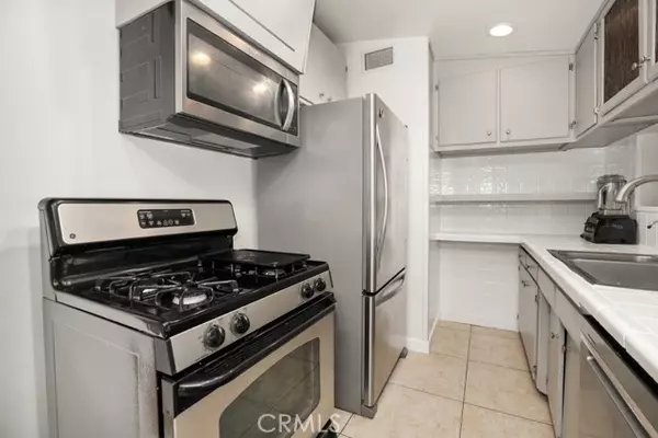 Santa Ana, CA 92707,1229 Kilson Drive