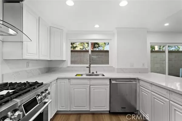 Irvine, CA 92620,16 Encina