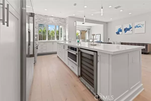 Irvine, CA 92602,53 Rockinghorse