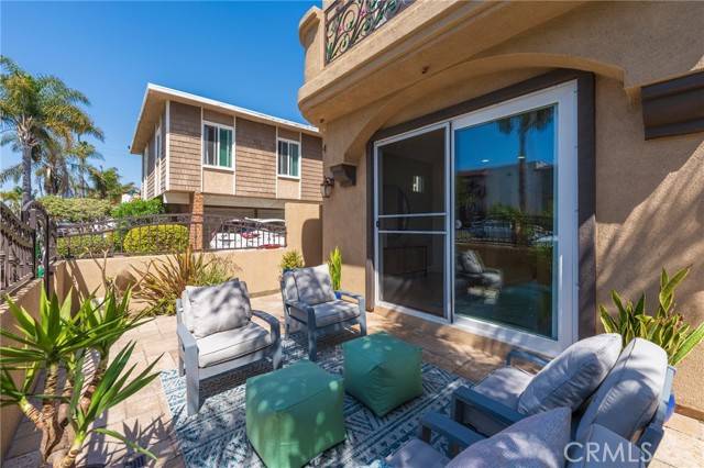 Huntington Beach, CA 92648,416 15th Street
