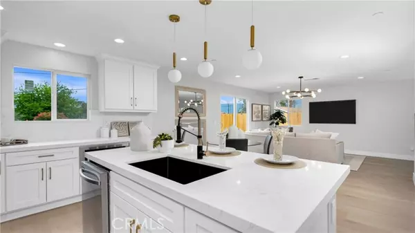 Lake Elsinore, CA 92530,16297 Gunnerson Street