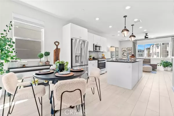 612 Prickly Pear Way, Rancho Mission Viejo, CA 92694