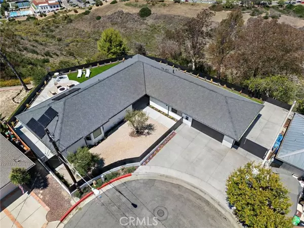 San Clemente, CA 92672,820 Calle Mendoza